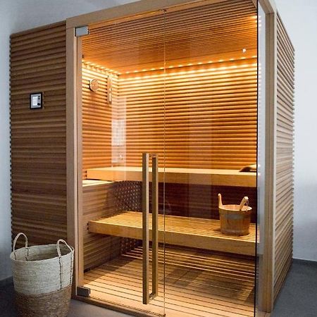 A casa di Ru, relax fronte mare con sauna Monopoli Exterior foto