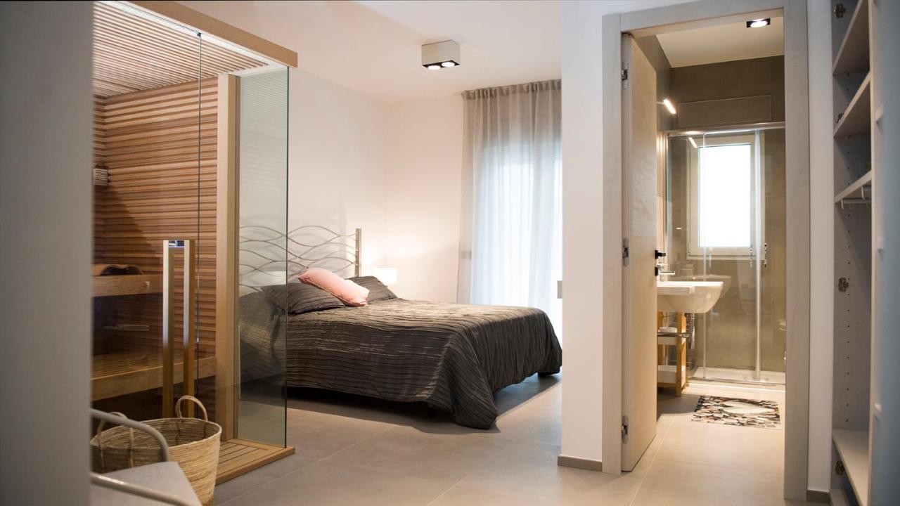 A casa di Ru, relax fronte mare con sauna Monopoli Exterior foto